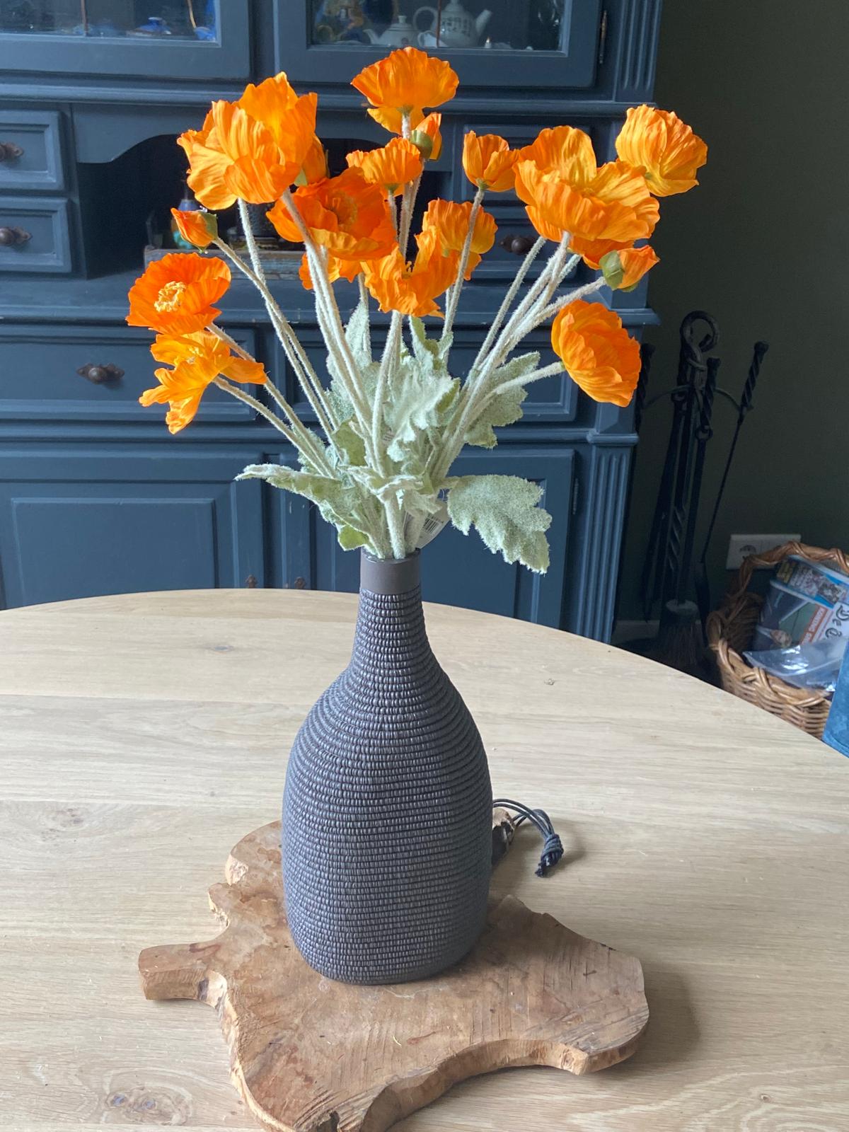 Klaprozen met vaas (35 cm hoog)