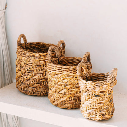 Boho Wasserij of plantenmand - Ronde geweven opslagmand - Decoratieve mand gemaakt van bananenvezel (3 maten Ø 25/32/38 cm) Rinjani